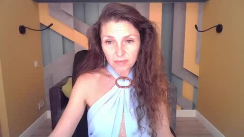 EllaLongs online show from June 27, 2026, 11:26 am