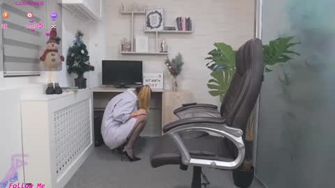            online show from December 7, 2024, 5:26 am