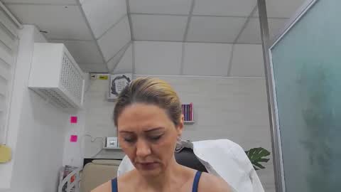            online show from November 6, 2025, 1:01 pm