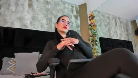  ella  online show from December 27, 2024, 11:28 am