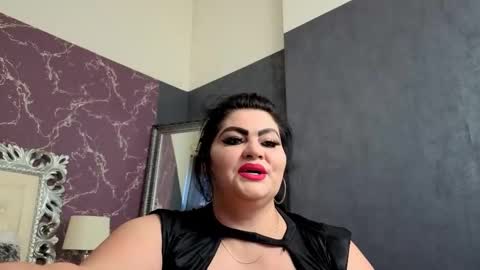 ellaxjane online show from February 3, 2026, 6:40 am