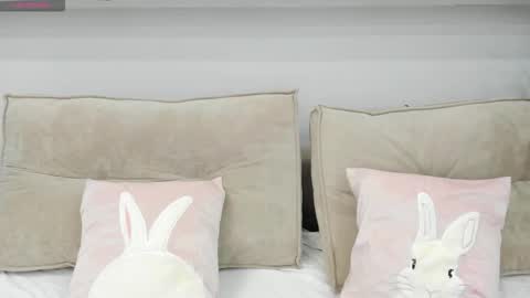 elle_ellise online show from October 6, 2025, 12:52 am