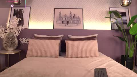 Snapshot of ellediane chatting on March 2, 2026, 12:24 am Elle Diane online show from March 2, 2026, 12:24 am