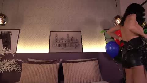 Elle Diane online show from July 4, 2026, 10:27 pm