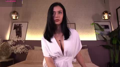 Elle Diane online show from July 8, 2026, 10:03 pm