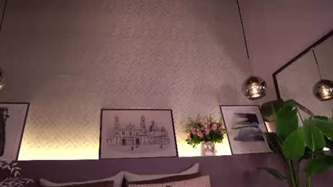 Elle Diane online show from July 27, 2026, 1:01 am