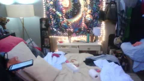 Lizzy Kay Petite online show from December 31, 2024, 4:06 am