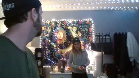 Lizzy Kay Petite online show from January 26, 2025, 10:55 am