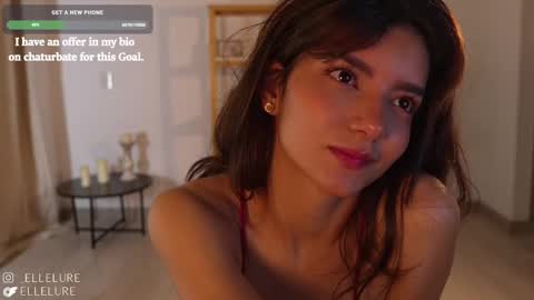 Linda Restrepo online show from February 25, 2025, 11:55 pm