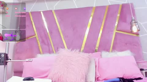 Snapshot of ellenasimons_ chatting on December 27, 2024, 3:42 am Miss Elena online show from December 27, 2024, 3:42 am
