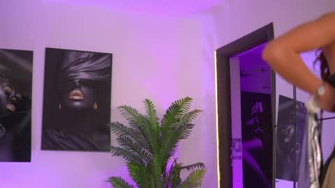 Snapshot of ellenkarter chatting on May 30, 2026, 3:36 am EllenKarter online show from May 30, 2026, 3:36 am