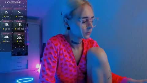 Ellie online show from August 9, 2026, 3:17 pm