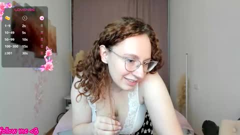 Ellie online show from October 4, 2025, 7:28 am