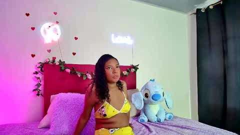 Snapshot of ellie_cute7 chatting on May 30, 2026, 7:22 pm ellie_cute7 online show from May 30, 2026, 7:22 pm