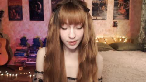 ellie_friendly online show from December 15, 2024, 12:18 am
