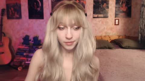 ellie_friendly online show from February 6, 2025, 11:26 pm