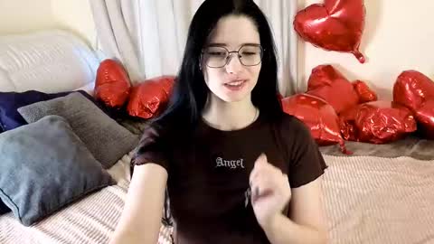 Snapshot of ellie_magic chatting on February 23, 2026, 1:30 pm ellie_magic online show from February 23, 2026, 1:30 pm