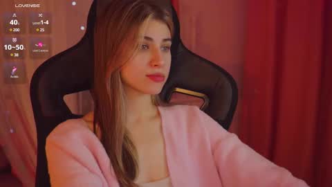 elliecutes online show from December 15, 2024, 5:45 am