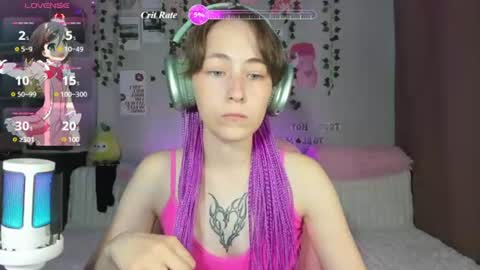 Snapshot of elliefromthemoon chatting on July 12, 2026, 9:55 am Ellie online show from July 12, 2026, 9:55 am