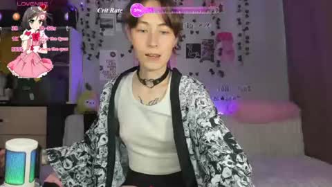 Snapshot of elliefromthemoon chatting on July 13, 2026, 10:07 am Ellie online show from July 13, 2026, 10:07 am