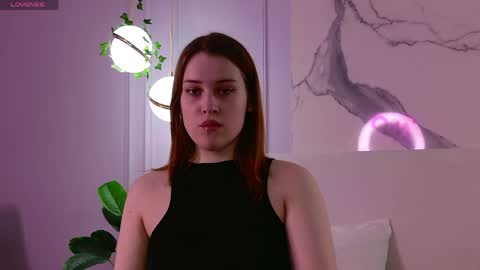 elliegarson__ online show from May 9, 2026, 5:07 pm