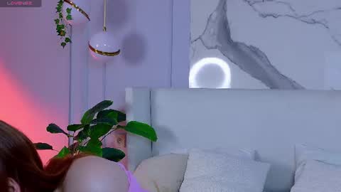 elliegarson__ online show from June 15, 2026, 5:04 pm