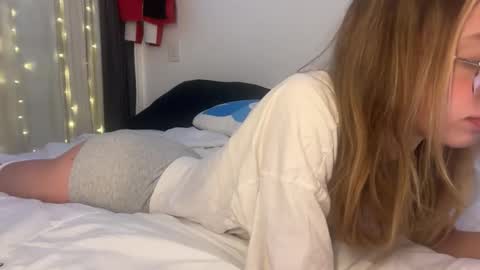 ellie online show from May 23, 2026, 4:50 am