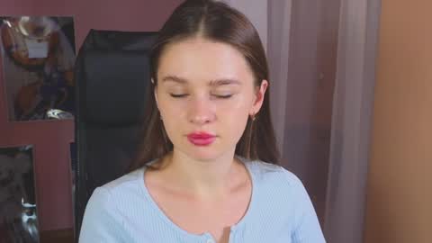 just Emily  online show from January 3, 2025, 12:30 pm