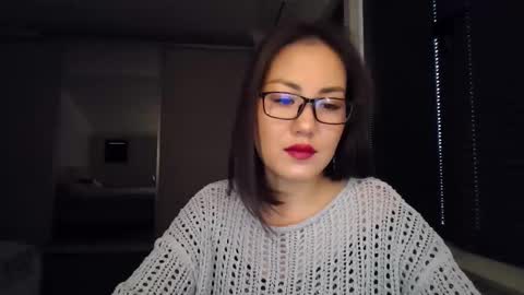 elliesoft online show from November 10, 2025, 7:29 am