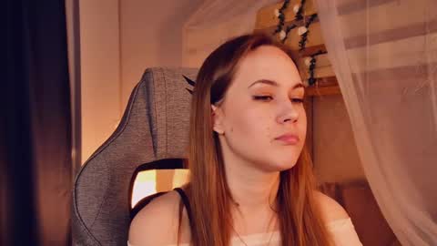 Elin online show from April 24, 2026, 9:01 am