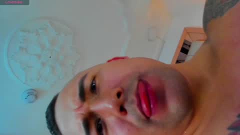 E L L I O T    V E L E Z online show from January 17, 2025, 8:55 pm