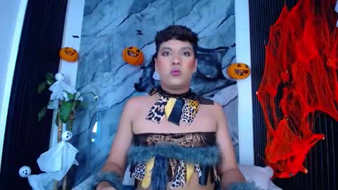 Snapshot of ellis_brown chatting on October 18, 2025, 1:08 am Ellis online show from October 18, 2025, 1:08 am