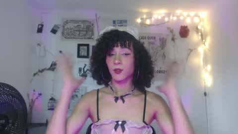 Snapshot of ellis_flowers chatting on October 6, 2025, 7:33 pm . online show from October 6, 2025, 7:33 pm