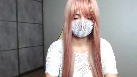 Snapshot of ellisnikki chatting on December 15, 2025, 11:42 pm EllisNikki online show from December 15, 2025, 11:42 pm