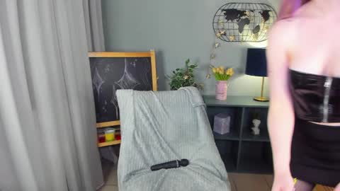 Snapshot of elliup chatting on March 25, 2026, 4:13 pm elliup online show from March 25, 2026, 4:13 pm