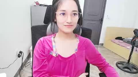 ellsa9x online show from November 8, 2025, 2:56 am