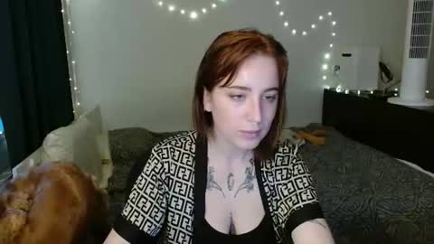 Elly online show from July 24, 2026, 7:01 pm