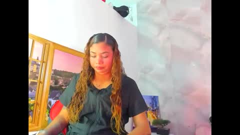 ellybloom online show from April 5, 2026, 2:03 pm