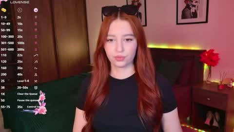 EllyPeach online show from May 11, 2026, 11:38 am
