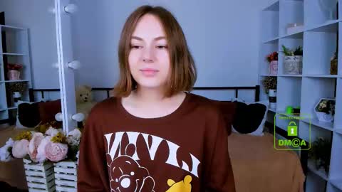 elma_lily online show from November 21, 2025, 6:45 am