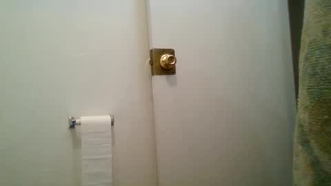 elmario24 online show from February 15, 2026, 8:57 am