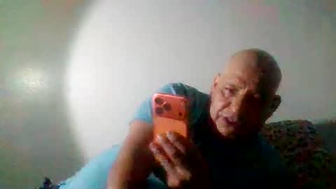 elmario24 online show from March 14, 2026, 9:37 am