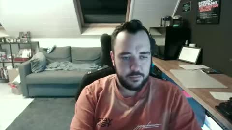 Snapshot of elmo__91 chatting on October 26, 2025, 8:15 pm Elmo online show from October 26, 2025, 8:15 pm