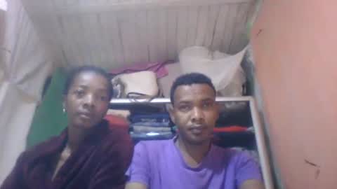 elodynarcisse online show from November 17, 2025, 4:51 am