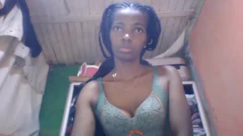 elodynarcisse online show from January 17, 2026, 6:07 am