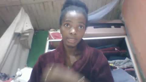 elodynarcisse online show from February 5, 2026, 3:38 pm