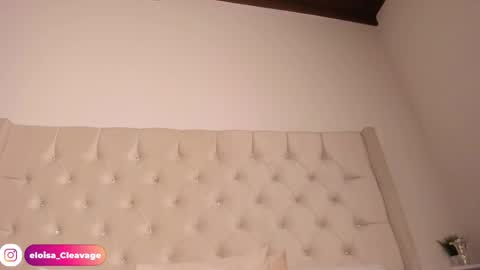 Snapshot of eloisa_cleavage_ chatting on January 23, 2025, 5:21 pm Maya online show from January 23, 2025, 5:21 pm