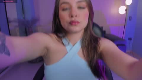 ELOISA OLIVERO online show from December 24, 2024, 11:17 am