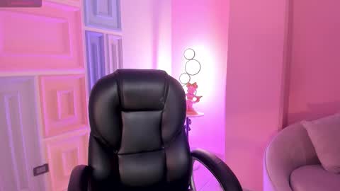Snapshot of eloisaolivero chatting on September 15, 2025, 11:54 am ELOISA OLIVERO online show from September 15, 2025, 11:54 am