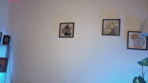 Eloise  . online show from December 21, 2025, 4:52 am